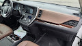 2020 Toyota Sienna XLE