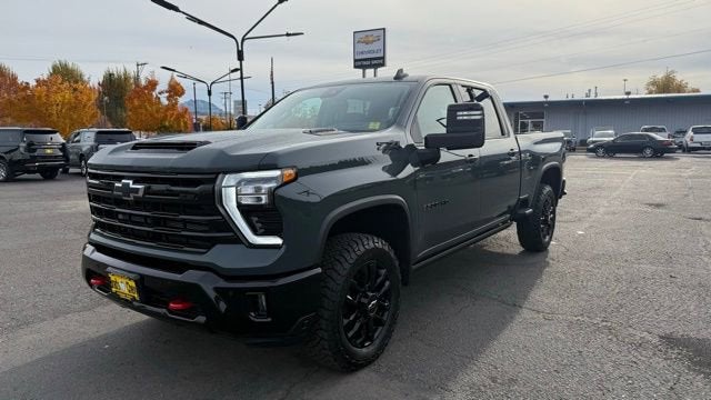 2025 Chevrolet Silverado 3500 HD LTZ